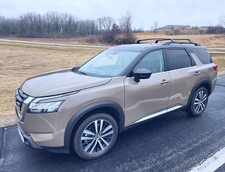 2023 Nissan Pathfinder Platinum 4WD review | WUWM 89.7 FM - Milwaukee's NPR